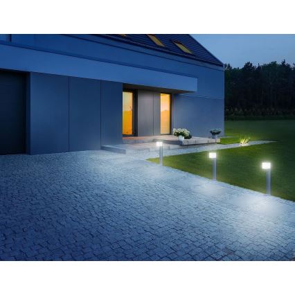 Steinel 055486 - LED spoljašnja lampa sa senzorom CUBO LED/9,5W/230V IP44 srebrna