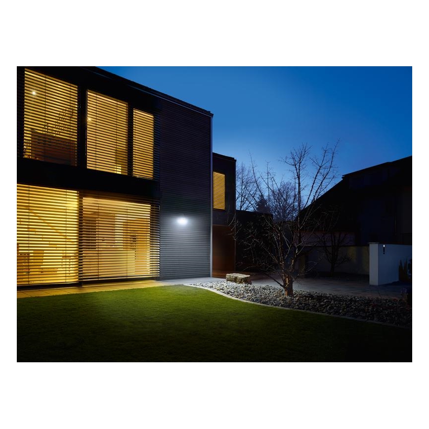 STEINEL 671013 - Solarni LED reflektor XSolar L-S 1,2 W/LED, srebrni, IP44, 2500 mAh