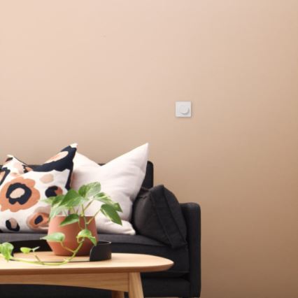 TESLA Smart - Pametna okretna prigušiva 220W/230V Wi-Fi