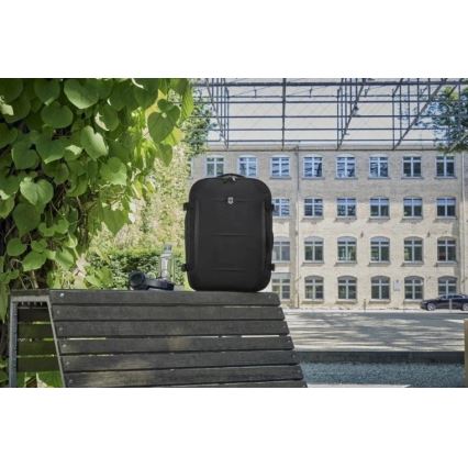 Victorinox - Proširivi ranac Crosslight Boarding 37 l crne boje