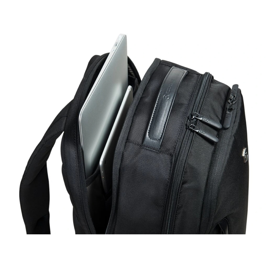 Victorinox - Ranac za laptop 15,6 Essentials 22 l crni