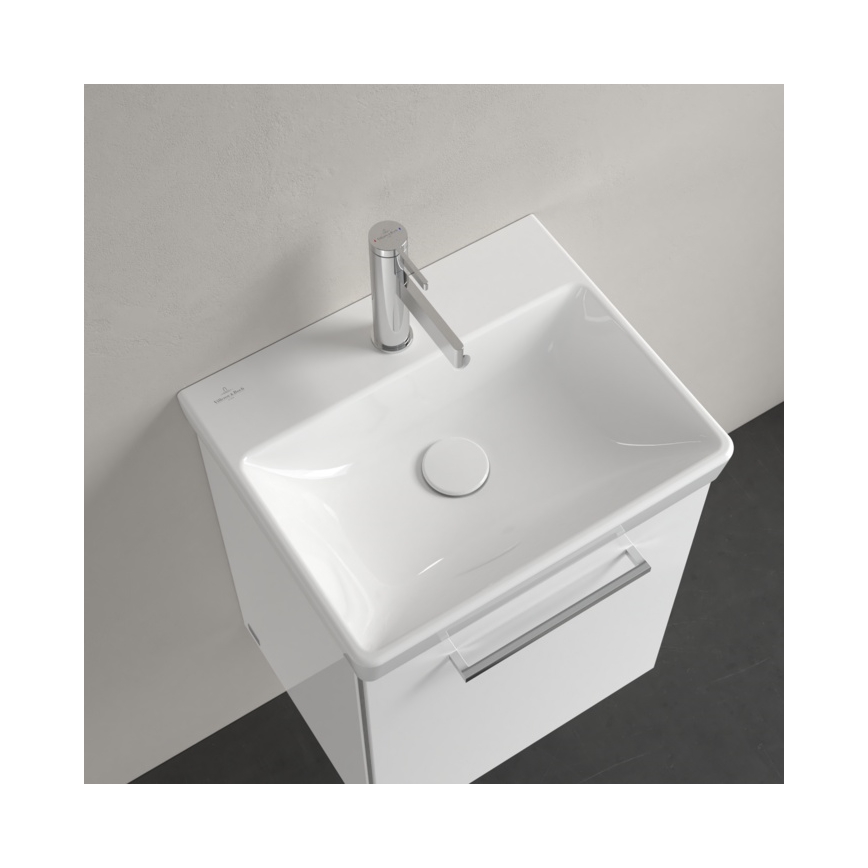 Villeroy & Boch 73584501 - Viseći umivaonik AVENTO 45x37 cm keramika/bela