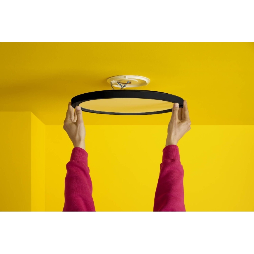 WiZ - LED RGB prigušiva plafonska svetiljka SUPERSLIM LED/22W/230V 2700-6500K Wi-Fi crna