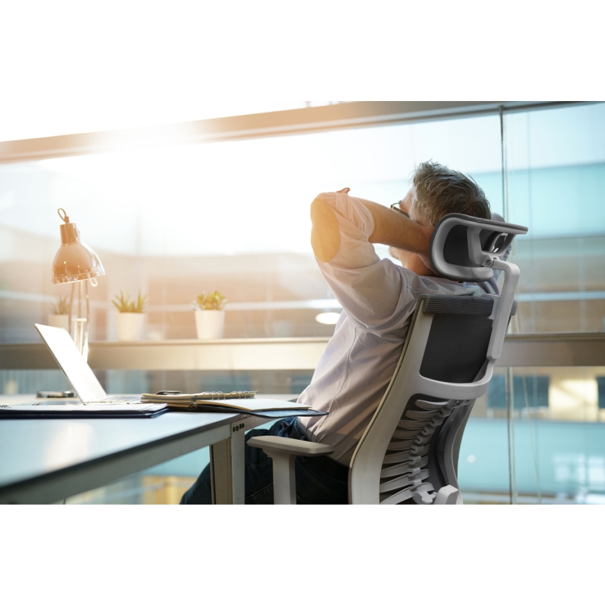 Yenkee - Kancelarijska stolica crna/siva