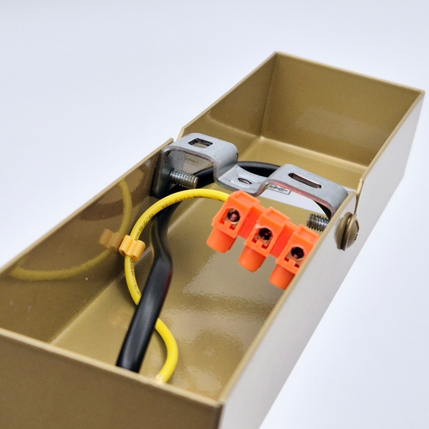 Zidna svetiljka ASTRID 1xE27/60W/230V zlatna